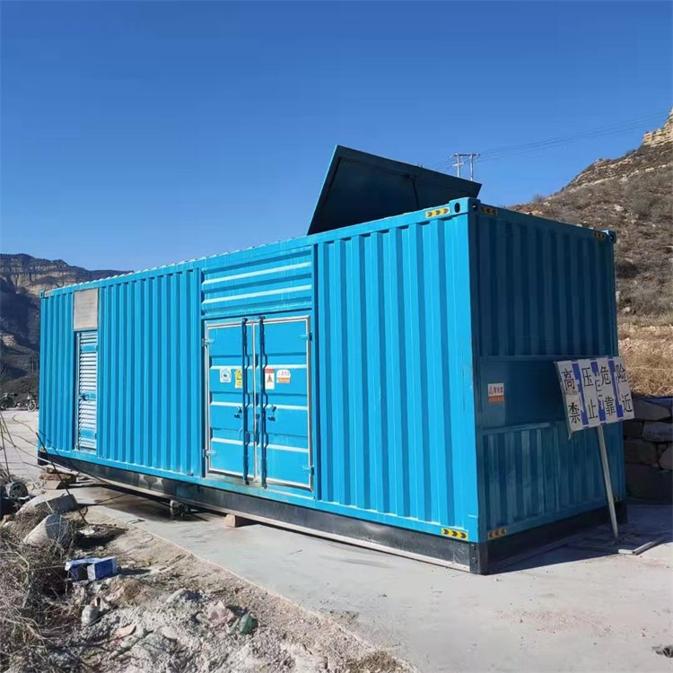 顺庆柴油发电机组过载运行时适当提高发电机转速有哪些注意事项？